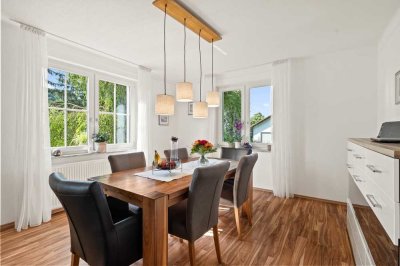 Herrschaftliches Flair im Grünen - Modernisiertes Einfamilienhaus  -  Grundstück mit fast 5.000 m²