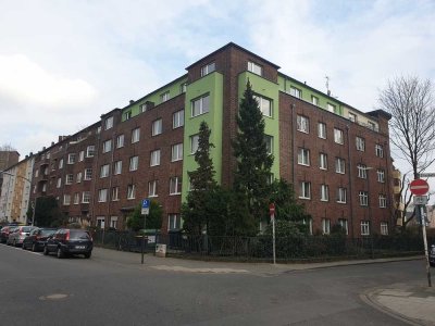 6-Zimmer-Garten-Wohnung mit perfektem Grundriss - WG geeignet !