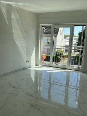 Zwei Moderne 3-Zimmer Wohnungen mit Balkon im 2. OG in Remscheid-Lennep