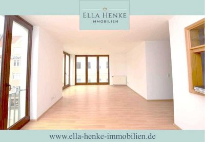 Zentraler geht nicht - Sonnige, moderne 3-Raum-Wohnung am Fischmarkt - mit Fahrstuhl.