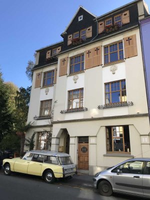 Bienvenue dans la Belle Époque! Zwei einzigartig sanierte Anlageimmobilien in schöner Lage