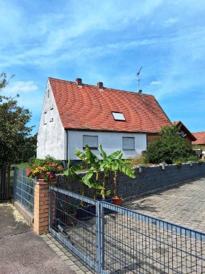 Ruhiges Einfamilienhaus auf großem Grundstück in Heideck