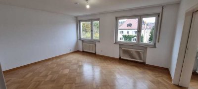 Schöne 3 Zimmer Wohnung Stuttgart West mit Balkon