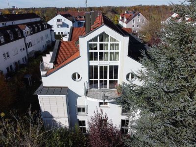 Kompakt. Clever. Charaktervoll. 2-Zimmer-Maisonette im Dachgeschoss mit zwei Sonnenbalkonen