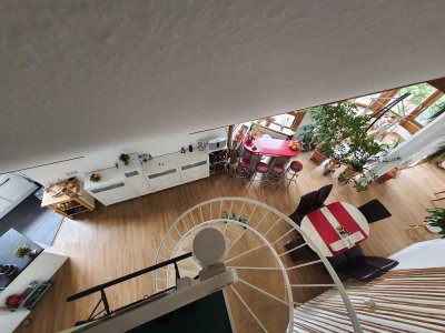 Großzügiges wohnen auf 2 Ebenen und direktem Blick auf den Rhein