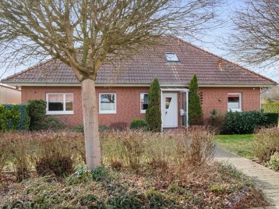 Großzügiges Einfamilienhaus mit Einliegerwohnung - bei Bedarf sofort frei in top Lage in Plau am See