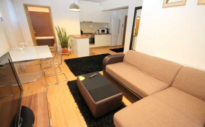 Stilvolle, gepflegte 1,5-Zimmer-Wohnung mit EBK in Welzheim