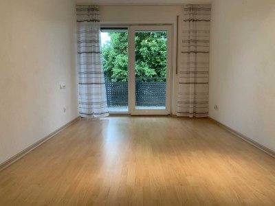 Sonnige 2-Zimmer-Wohnung mit Einbauküche in Aalen