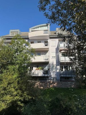 Attraktive 2-Zimmer Wohnung mit Balkon im 2. OG in Büdingen