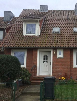 3 Zimmer EG Wohnung mit Terrasse, Garten und Stellplatz
