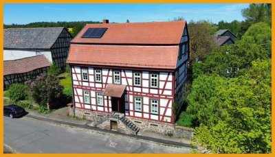 HISTORISCHES PFARRHAUS MIT NEBENGEBÄUDE!
KEINE KÄUFERPROVISION!