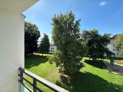 Geräumige 3,5-Zi.-Wohnung mit Balkon!