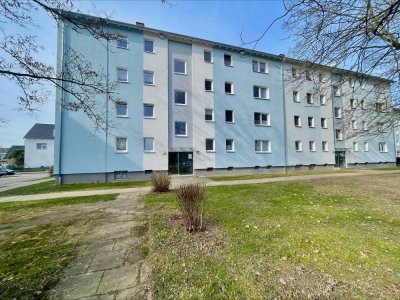 Geräumige 3- Zi.-Wohnung mit Balkon!
