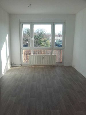 +++Helle 2-Raum-Wohnung in Magdeburg-Süd+++
