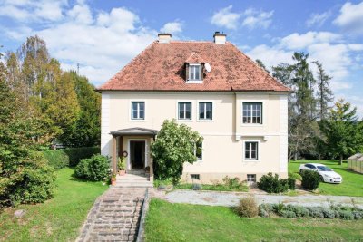 Ein Anwesen voller Möglichkeiten – großzügiges Haus mit Traumgrundstück