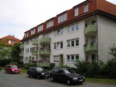 Gemütliche 2-Zimmer-Wohnung mit Einbauküche zu vergeben!
