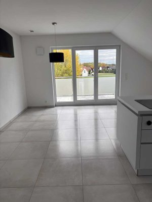 Bezaubernde DG Wohnung mit wunderbarem Blick ins Grüne