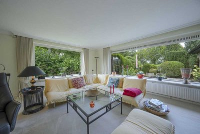 Familienfreundliches Einfamilienhaus auf großem Erbpachtgrundstück