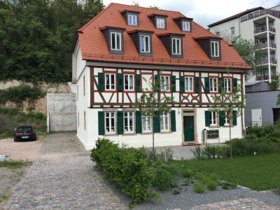 2,5 ZKB Wohnung mit Küche, nähe Schlosspark & Marktplatz, renoviertes Fachwerkhaus