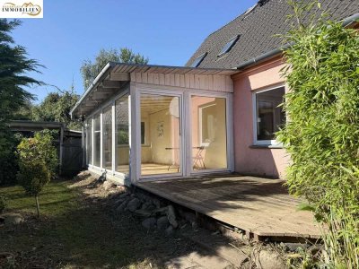 Wohnen, wo das Leben aufblüht – Charmantes Einfamilienhaus mit Feriendomizil