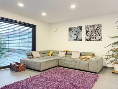 Modernes Einfamilienhaus mit Garage + Stpl.
sowie großem Grundstück in Pfaffenhofen