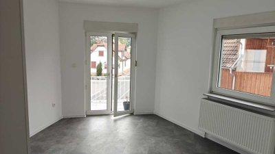 � Helle Familienwohnung im Zentrum von Seeheim – mit Balkon und moderner Küche