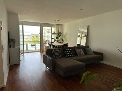 Teilmöblierte 3-Zimmer-Wohnung mit gehobener Innenausstattung mit EBK in Düsseldorf-Pempelfort