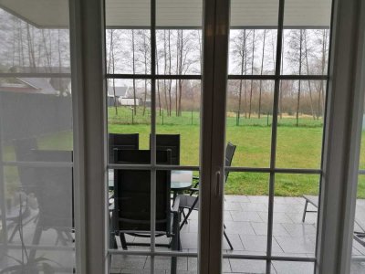 EG-Wohnung 120 qm mit separatem Apartement (2 Einheiten) mit Terrasse + Garten in Inden/Altdorf