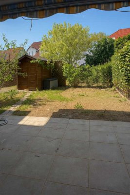 Erstbezug nach Sanierung: 2-Zimmer-Terrassenwohnung mit Garten, TG-Stellplatz