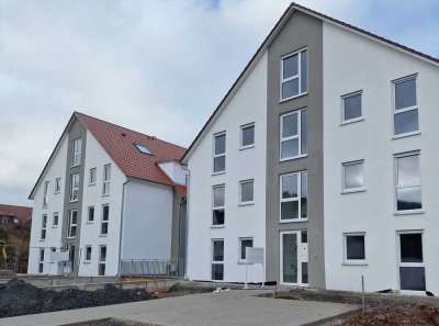 Erstbezug: Moderne 4,5-Zi-Wohnung mit Balkon im 2. OG in Cleebronn