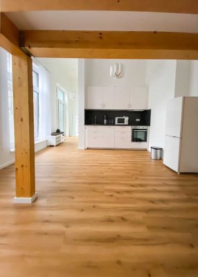 Stilvolle, neuwertige 1-Zimmer-Wohnung mit gehobener Innenausstattung in Egelsbach