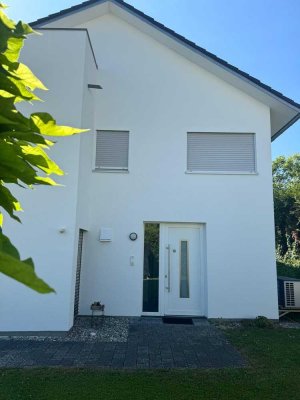 *provisionsfrei* neuwertige Doppelhaushälfte in ruhiger Lage