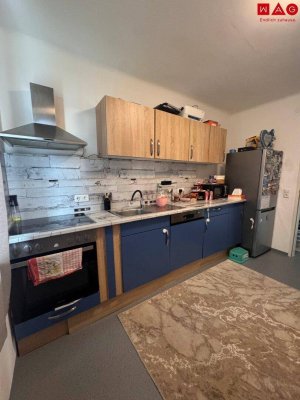 Möblierte 3 Zimmerwohnung mit Balkon!