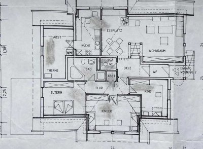 4-Zimmer-Wohnung mit eigenem Eingang, Garage & Balkon
