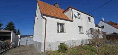 Sanierungsbedürftige Doppelhaushälfte in Dessau-Kochstedt