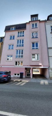 4 Raum mit 2 Balkonen und Stellplatz möglich !