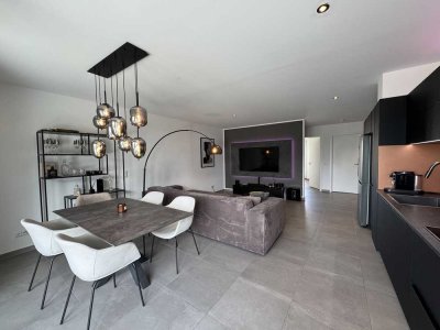 traumhaft modern ausgestattete 4,5-Zi.-Whg.  in Zorneding/Pöring - Neubau