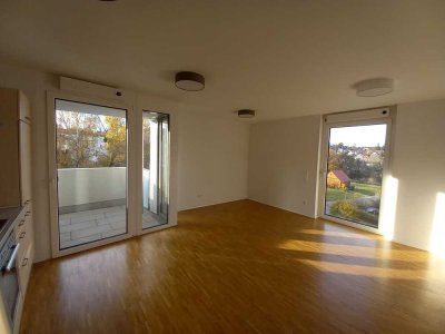 Stilvolle neuwertige 2-Zimmer-Wohnung mit Balkon