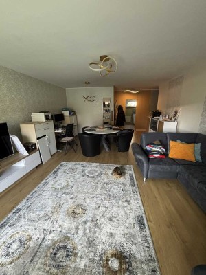 Traumhafte Erdgeschosswohnung mit Gartenanteil in beliebter Lage