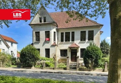 *RESERVIERT* Ein echtes Liebhaberstück - charmante Altbau-Stadtvilla in...