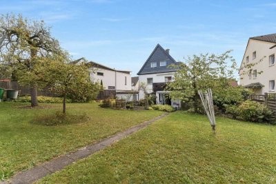 Freistehendes Einfamilienhaus in begehrter Lage von Bergisch Gladbach–Marienhöhe