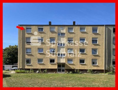 Renovierte Wohnung mit drei Schlafzimmern -
ideal für Familien