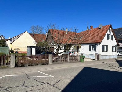 Renovierungsbedürftiges 3-Familienhaus auf schönem Grundstück – Viel Potenzial für Ihre Ideen
