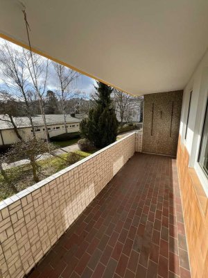 Exklusive, modernisierte 4,5-Zimmer-Wohnung mit Balkon in Sindelfingen