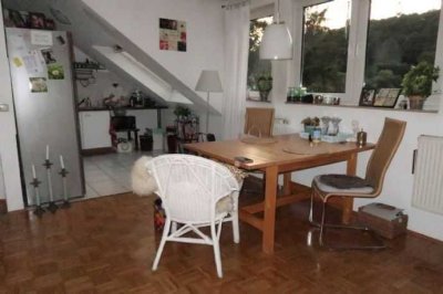 Gemütliche 2 ZKB mit Balkon - Ortsrandlage von Niestetal-H.