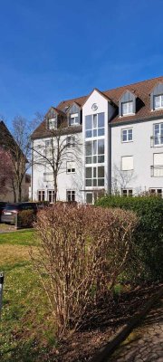 Helle 5-Zimmer Maisonette-Wohnung im 3. OG in Dohna