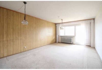 2 Zimmerwohnung mit Balkon, Keller, Stellplatz und Einbauküche in Marbach