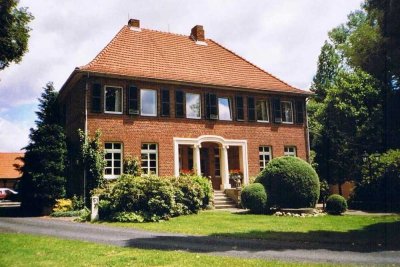 Im Gutshaus  Velen:  EG-Wohnung und 1 Etg.-Wohnung ländlich gelegen Pferdehaltung möglich