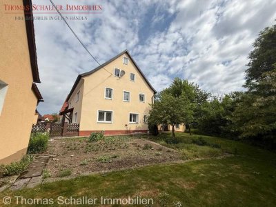 Charmantes Anwesen mit Nebengebäuden und großzügigem Garten in Altdorf-Eismannsberg