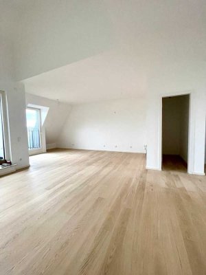 Qualität trifft Lage, moderne 2 Zimmer Whg und EBK, Tgl. Bad und Balkon im Herzen von Wiesbaden
